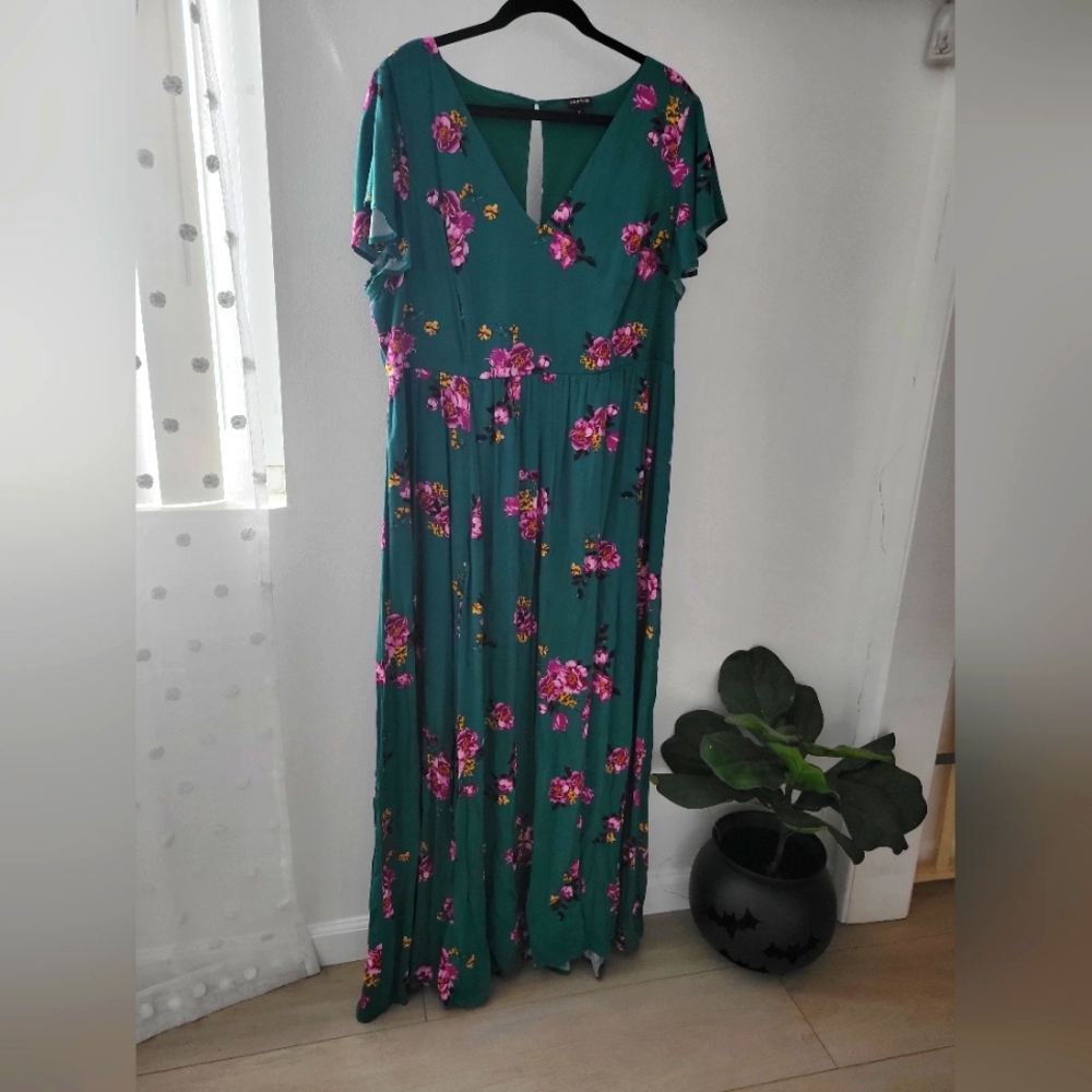 Torrid Floral Maxi dress
